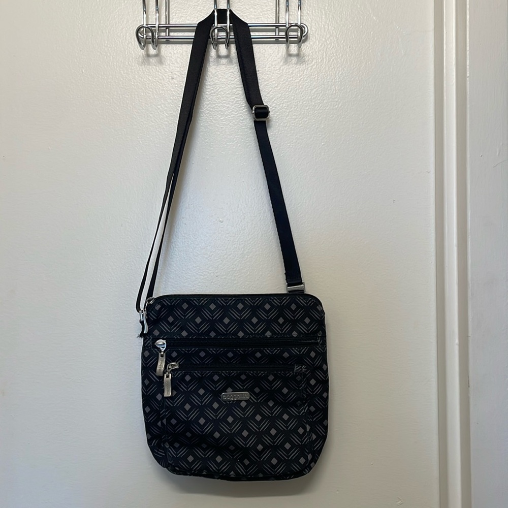 Baggallini crossbody bag